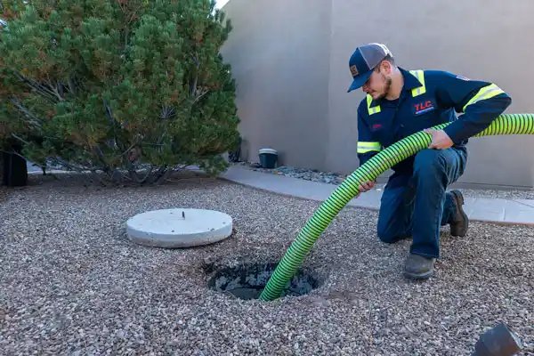 septic tank services Oconomowoc
